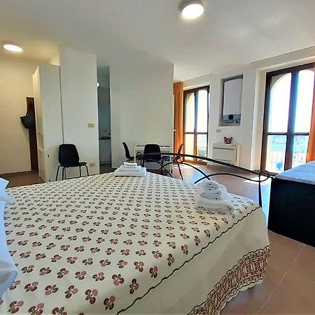 K&K Room Duomo1 แตร์โมลิ ภายนอก รูปภาพ